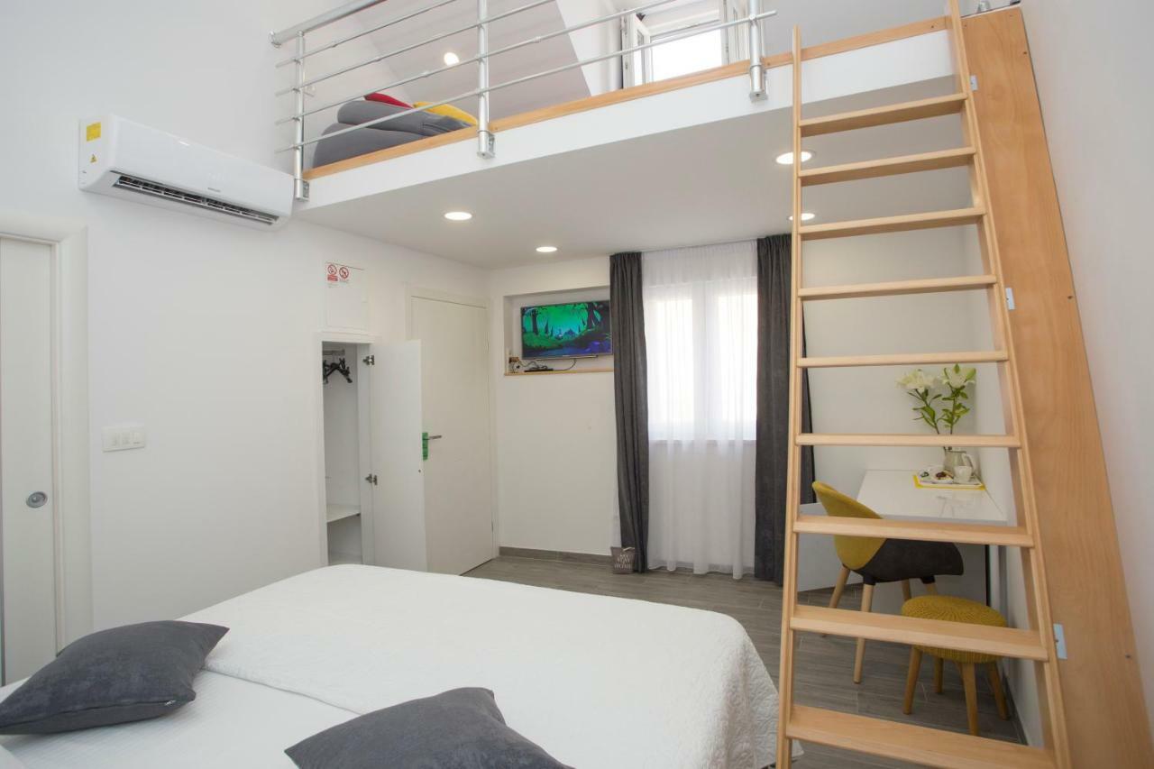Central Old Town Rooms Split Ngoại thất bức ảnh